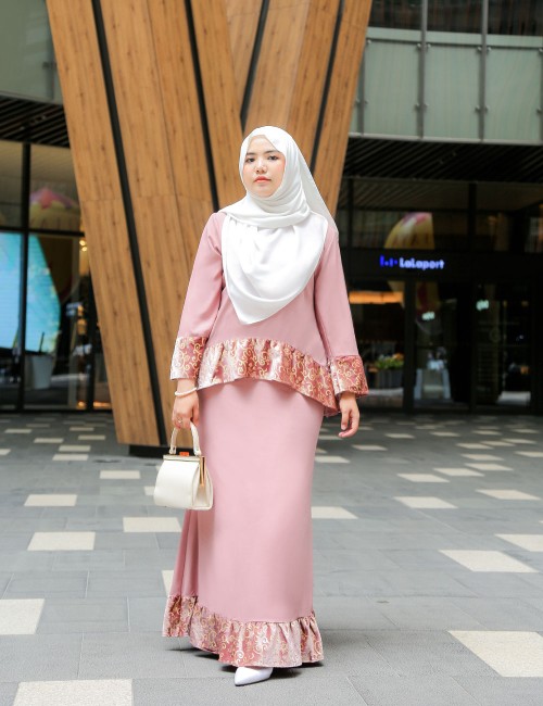 ELINA KURUNG MODERN (PEACH) 9048 / P9048