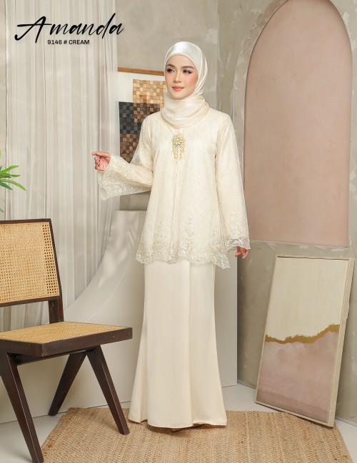 AMANDA DRESS (CREAM) 9146