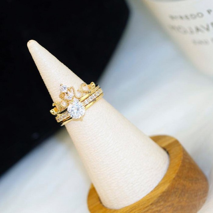 TIARA PRINCESS RING BY CHIC CHOC