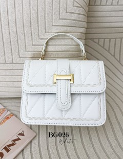 CHIC CHOC HANDBAG (WHITE) BG026