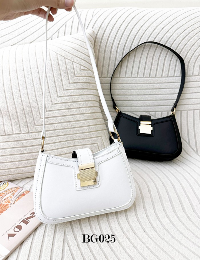 CHIC CHOC HANDBAG (BLACK) BG025