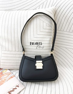 CHIC CHOC HANDBAG (BLACK) BG025