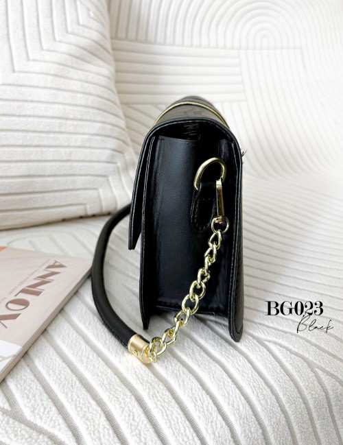 CHIC CHOC HANDBAG (BLACK) BG023