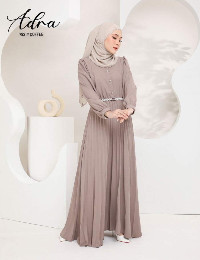 ADRA PLEATED DRESS (COFFEE) 792 / P792