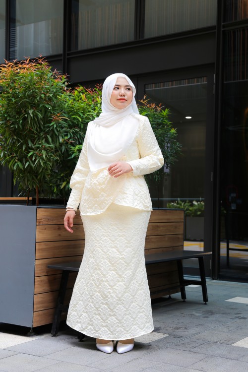 KUNTOM KURUNG (VANILLA CREAM) -781 / P781 / SP781 (NOT INCLUDE ACCESSORIES)