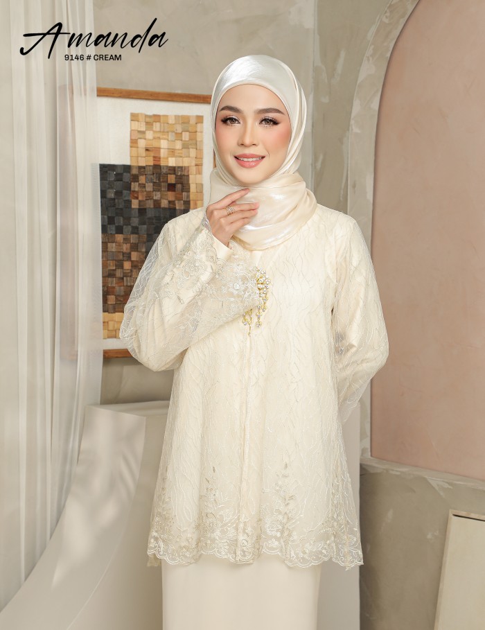 AMANDA DRESS (CREAM) 9146