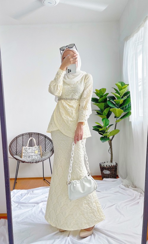 KUNTOM KURUNG (VANILLA CREAM) -781 / P781 / SP781 (NOT INCLUDE ACCESSORIES)