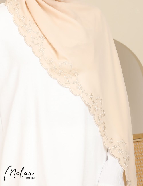 MELUR EMBROIDERY SHAWL (NUDE) 302