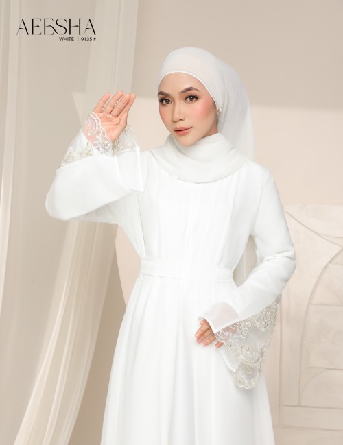 AEESHA ABAYA (WHITE) 9135