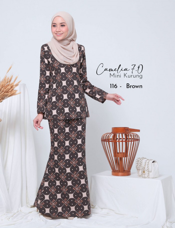 CAMELIA 7.0 MINI KURUNG (BROWN) 116